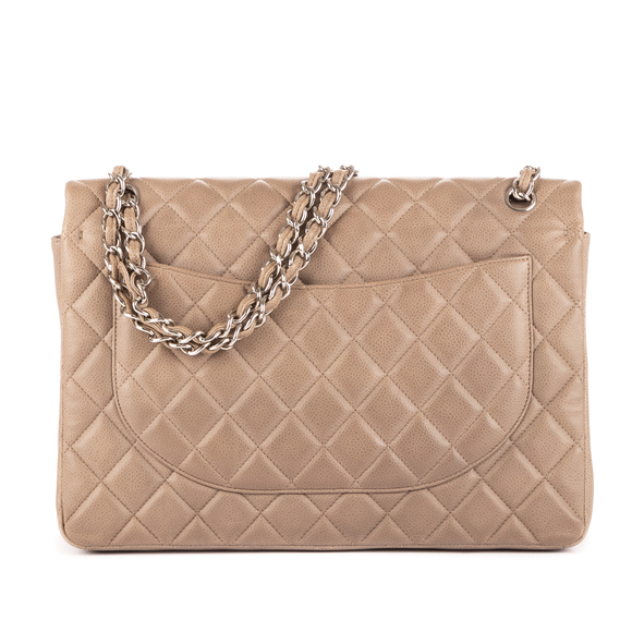 Chanel Jumbo Double Flap Maxi - Picture 4 of 10